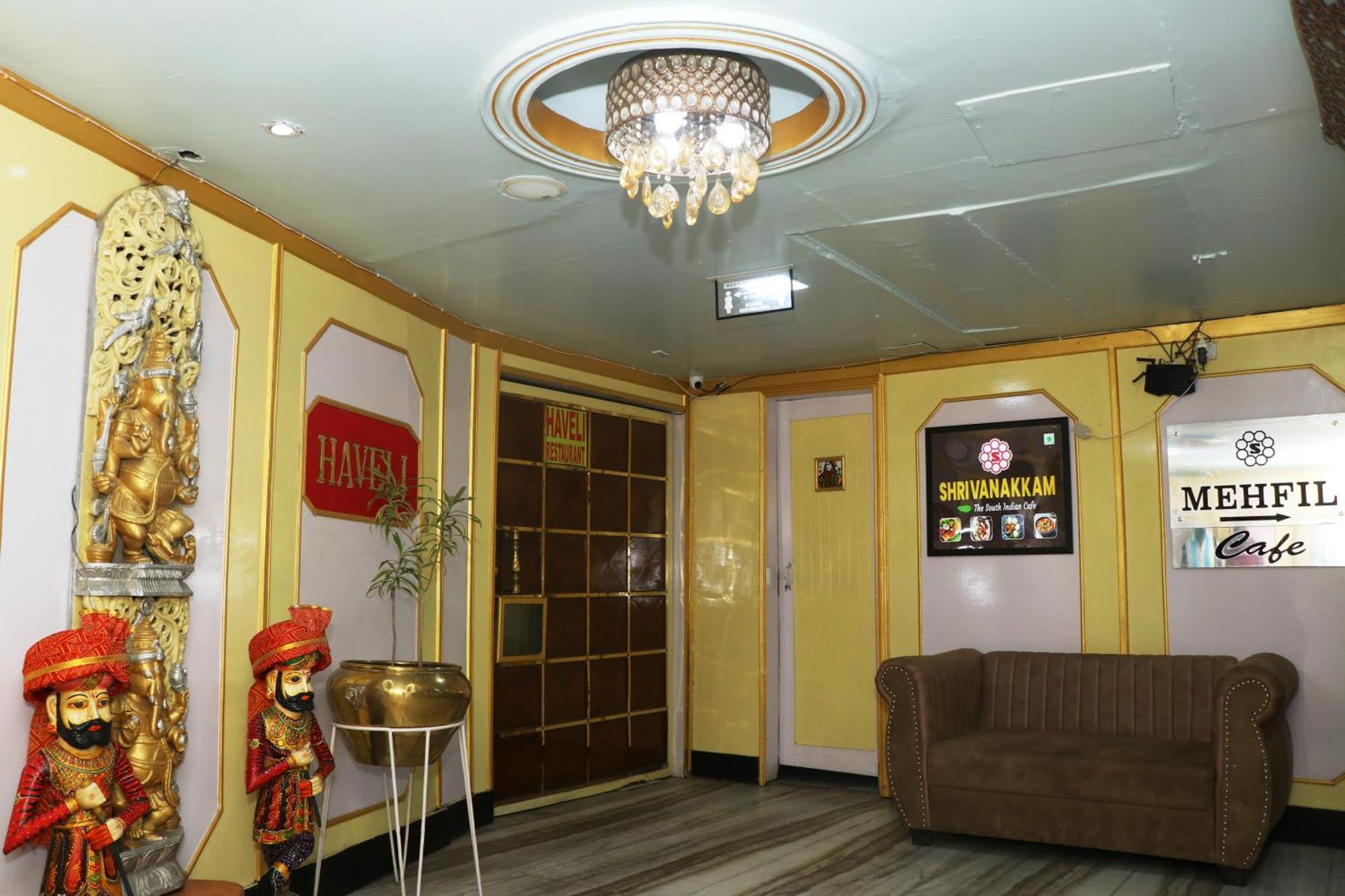 Hotel Samrat International Патна Екстериор снимка