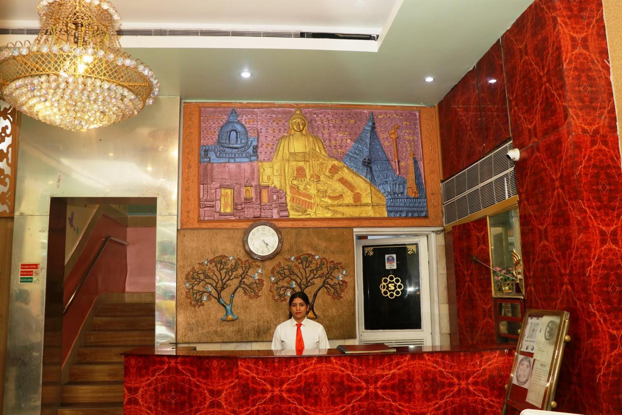 Hotel Samrat International Патна Екстериор снимка